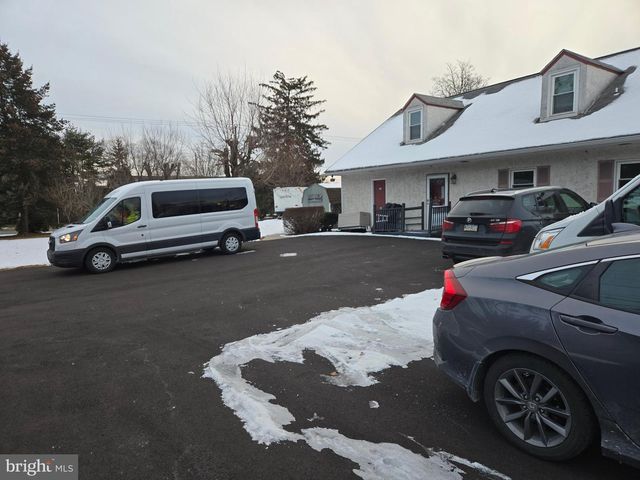 2276 S VALLEY FORGE RD, Lansdale, PA 19446