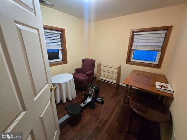 2276 S VALLEY FORGE RD, Lansdale, PA 19446