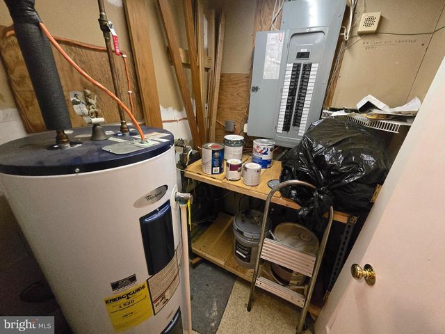 2276 S VALLEY FORGE RD, Lansdale, PA 19446