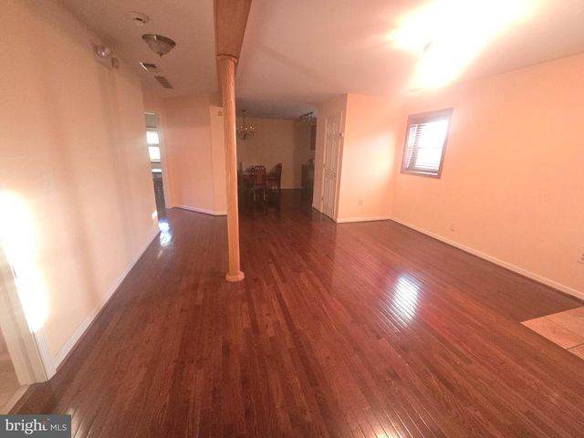 2276 S VALLEY FORGE RD, Lansdale, PA 19446