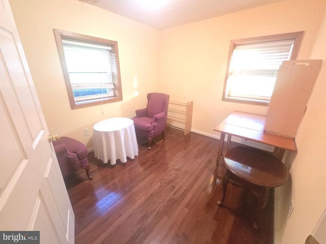 2276 S VALLEY FORGE RD, Lansdale, PA 19446