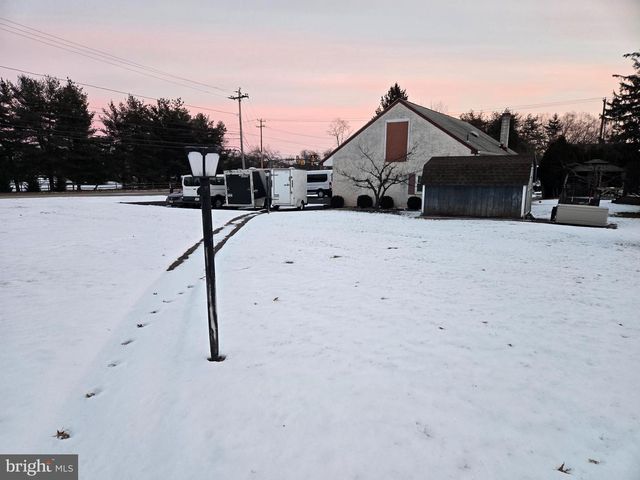 2276 S VALLEY FORGE RD, Lansdale, PA 19446