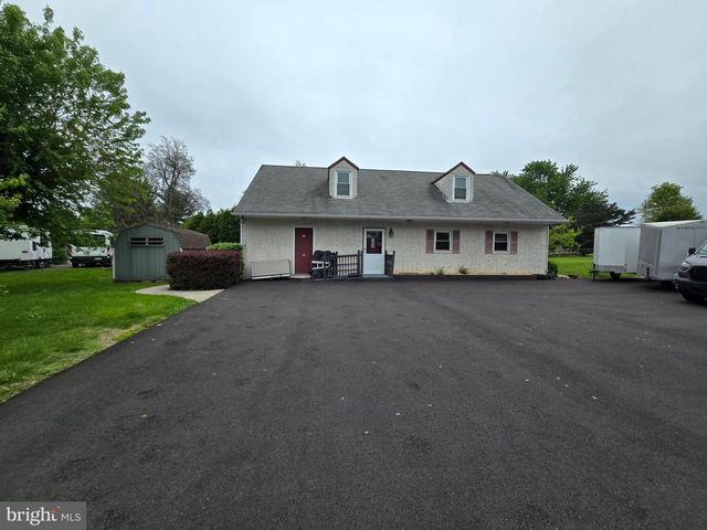 2276 S VALLEY FORGE RD, Lansdale, PA 19446