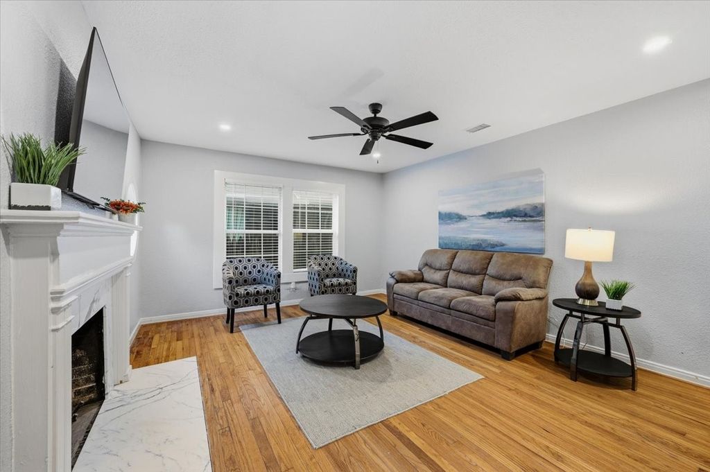 2614 Roanoke Avenue, Dallas, TX 75235 — photo 4
