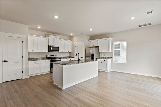 1424 Wild Indigo Way, Moore, SC 29369
