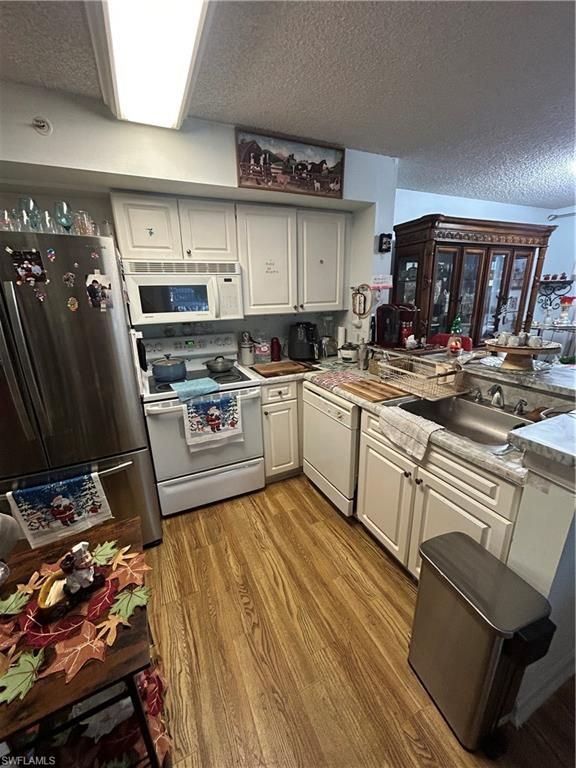 1150 Wildwood Lakes BLVD 8-107, NAPLES, FL 34104 — photo 4
