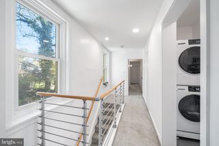 35 VIOLET LN #2ND FLOOR, Lansdowne, PA 19050