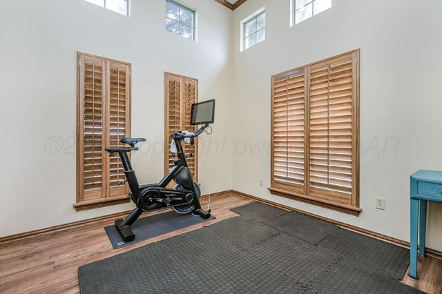 7 PEBBLE BEACH Court, Amarillo, TX 79124