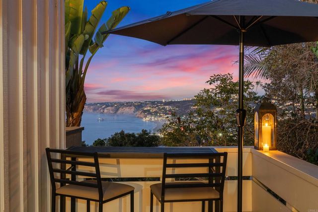 1641 Crespo, La Jolla, CA 92037