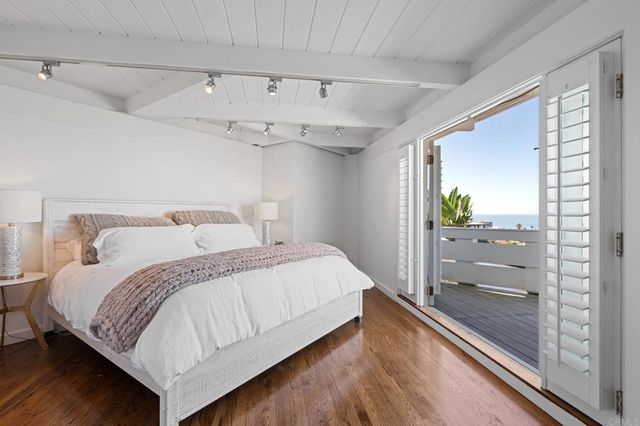 1641 Crespo, La Jolla, CA 92037