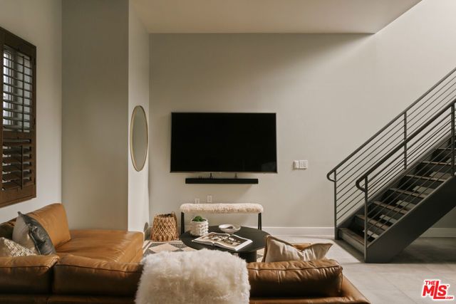 1524 11th Street E, Santa Monica, CA 90401