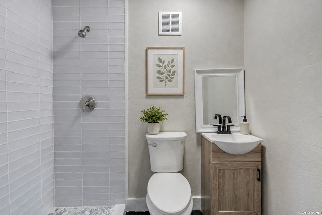222 BELMONT, San Antonio, TX 78202