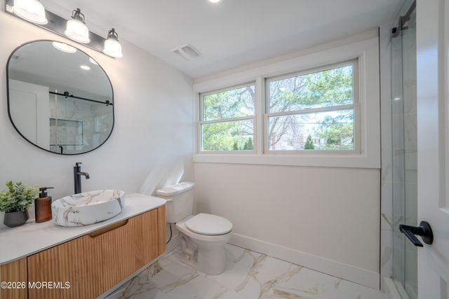 415 Parkview Avenue, Ocean Twp, NJ 07712