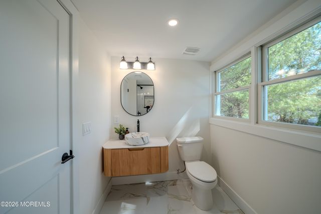 415 Parkview Avenue, Ocean Twp, NJ 07712