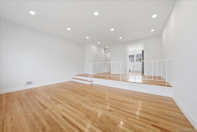 278 Balcom Avenue, Bronx, NY 10465