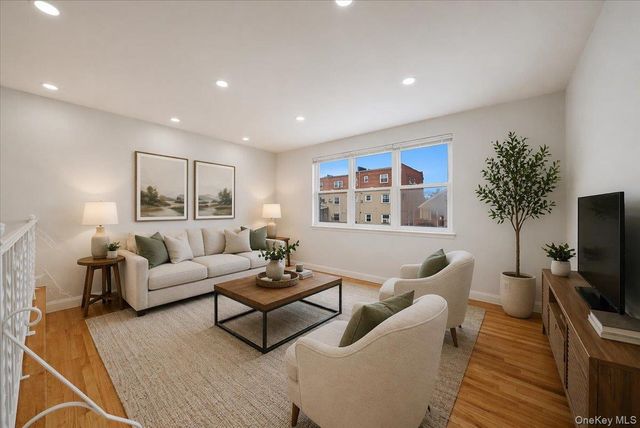 278 Balcom Avenue, Bronx, NY 10465