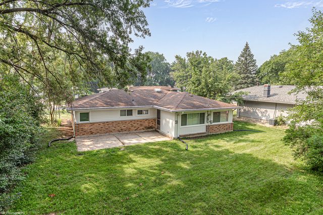 560 Lakewood Boulevard, Park Forest, IL 60466