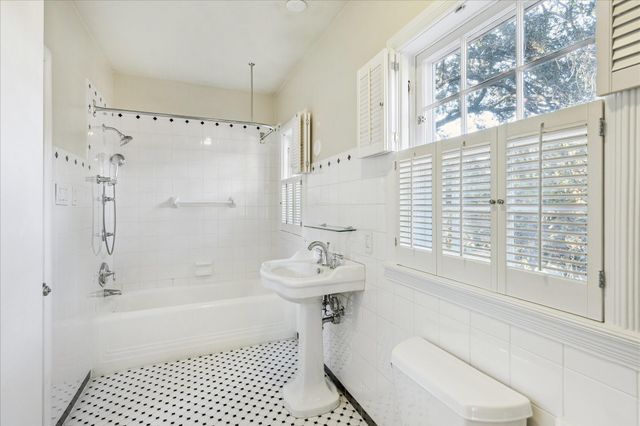 3112 Locke Lane, Houston, TX 77019