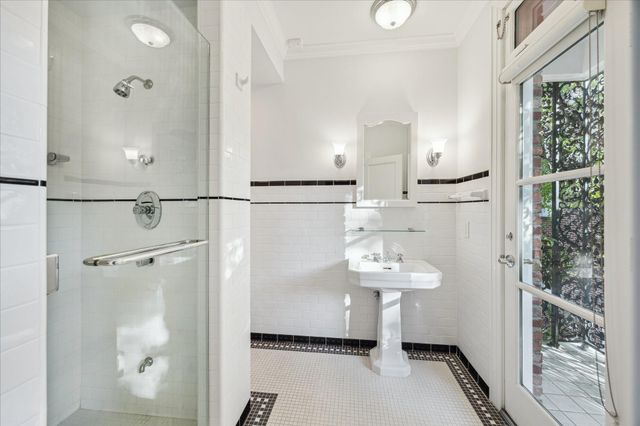 3112 Locke Lane, Houston, TX 77019