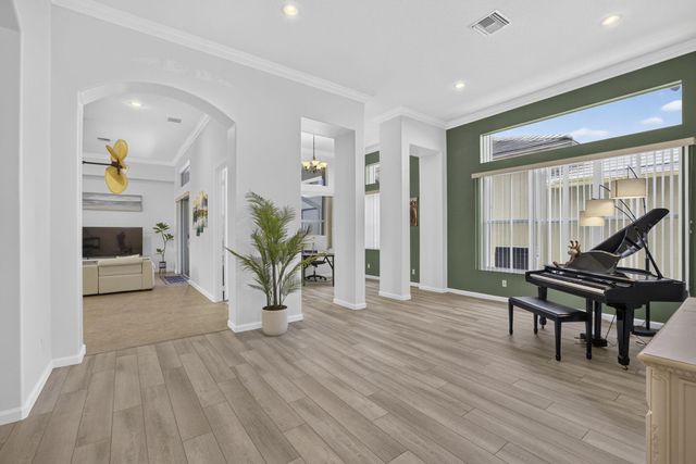 11202 Osprey Lake Lane, Palm Beach Gardens, FL 33412