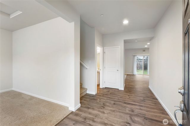 4414 Goldcrest Drive NW, Olympia, WA 98502