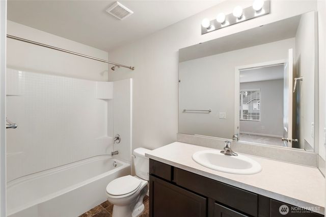 4414 Goldcrest Drive NW, Olympia, WA 98502