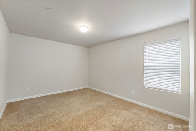 4414 Goldcrest Drive NW, Olympia, WA 98502