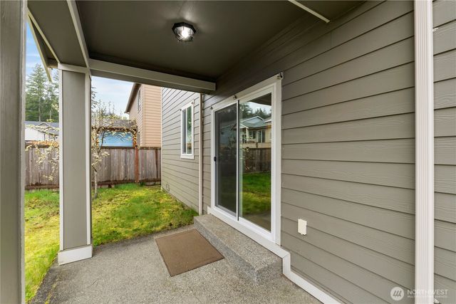 4414 Goldcrest Drive NW, Olympia, WA 98502