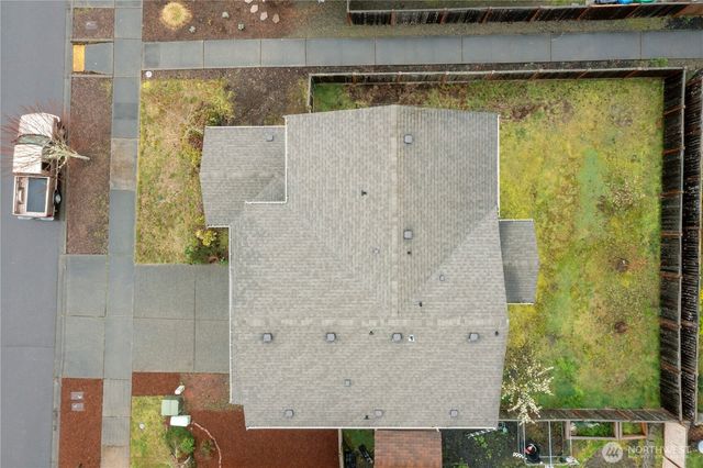 4414 Goldcrest Drive NW, Olympia, WA 98502