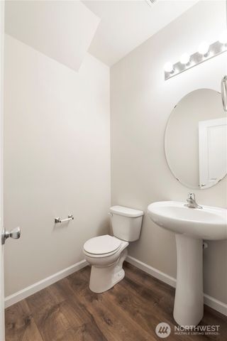 4414 Goldcrest Drive NW, Olympia, WA 98502