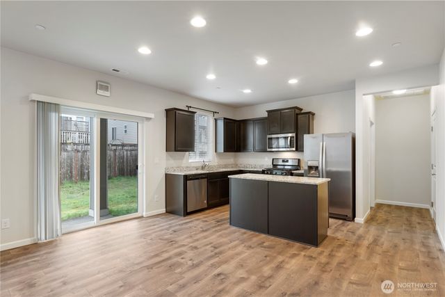 4414 Goldcrest Drive NW, Olympia, WA 98502