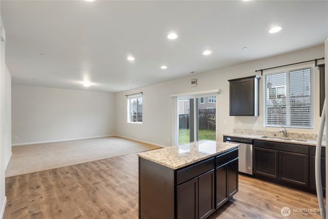 4414 Goldcrest Drive NW, Olympia, WA 98502