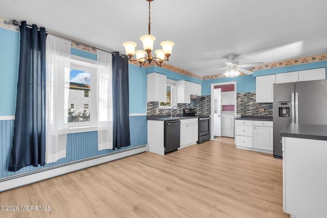 1228 Spray Avenue, Beachwood, NJ 08722