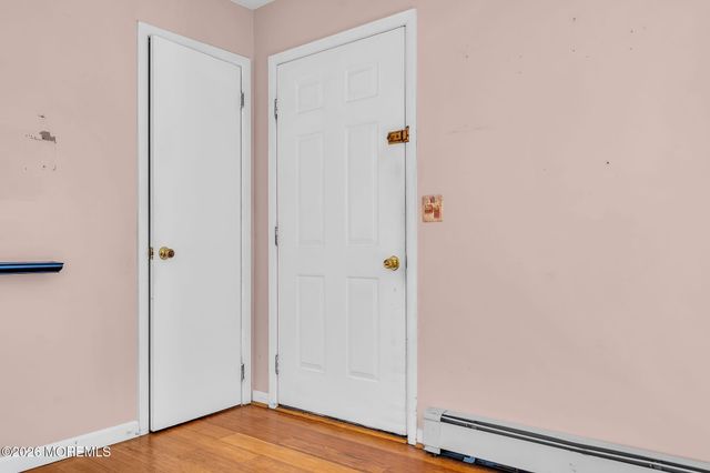1228 Spray Avenue, Beachwood, NJ 08722