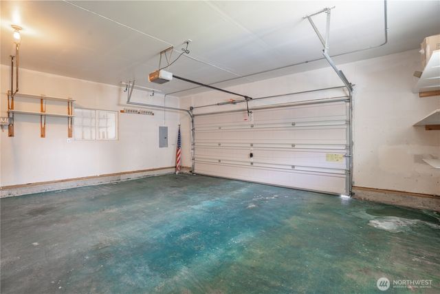 37 3rd Avenue N, Algona, WA 98001