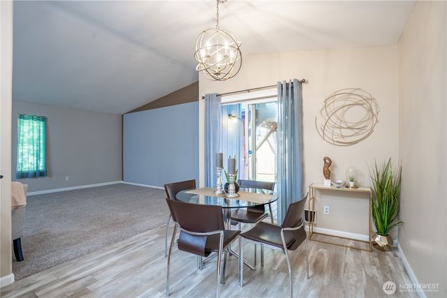 37 3rd Avenue N, Algona, WA 98001