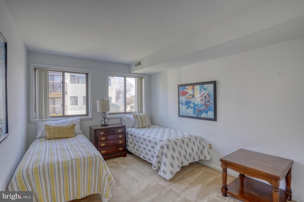 Image 15 of property listing at 13908 N OCEAN ROAD #8C, Ocean City, MD 21842