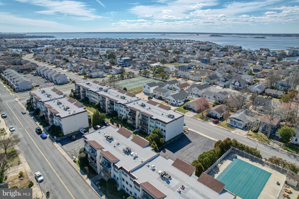 Image 27 of property listing at 13908 N OCEAN ROAD #8C, Ocean City, MD 21842