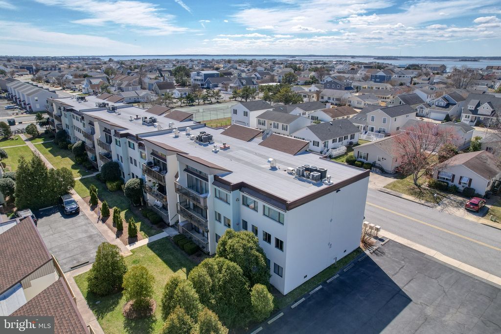 Image 29 of property listing at 13908 N OCEAN ROAD #8C, Ocean City, MD 21842
