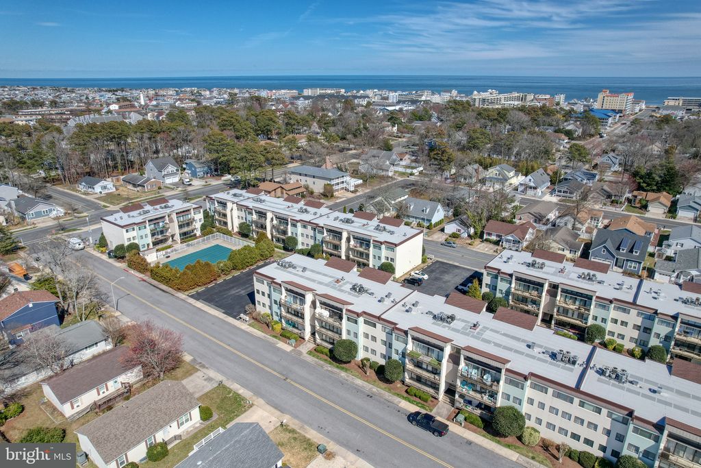 Image 37 of property listing at 13908 N OCEAN ROAD #8C, Ocean City, MD 21842