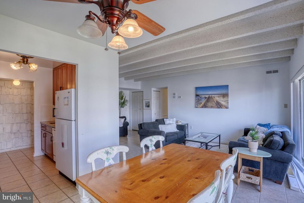 Image 6 of property listing at 13908 N OCEAN ROAD #8C, Ocean City, MD 21842