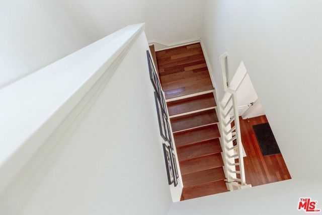 453 N Altadena Drive 8, Pasadena, CA 91107