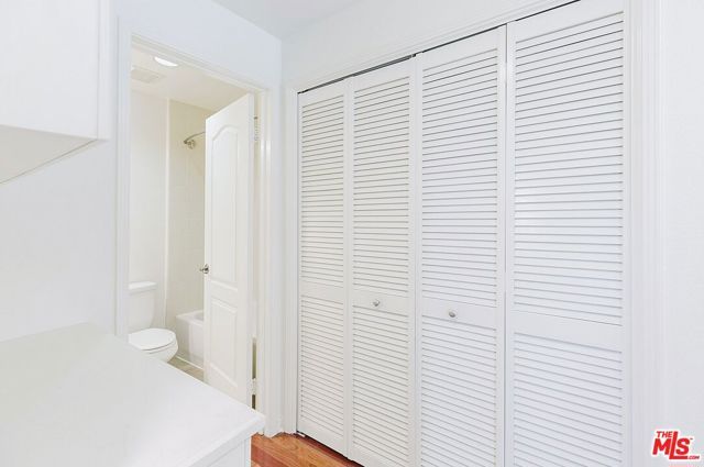 453 N Altadena Drive 8, Pasadena, CA 91107