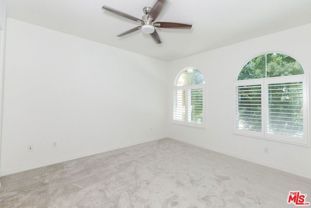 453 N Altadena Drive 8, Pasadena, CA 91107