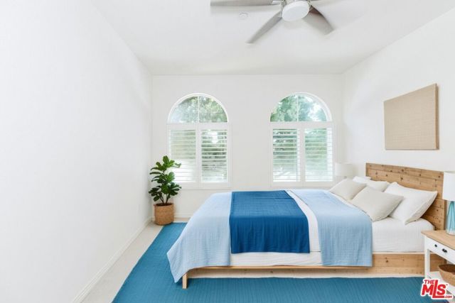 453 N Altadena Drive 8, Pasadena, CA 91107