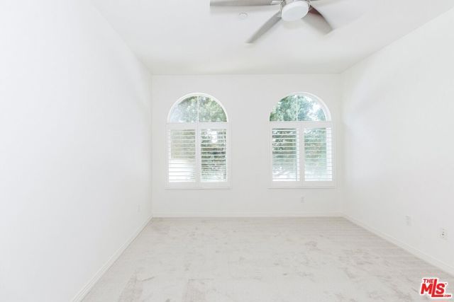 453 N Altadena Drive 8, Pasadena, CA 91107