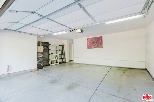 453 N Altadena Drive 8, Pasadena, CA 91107