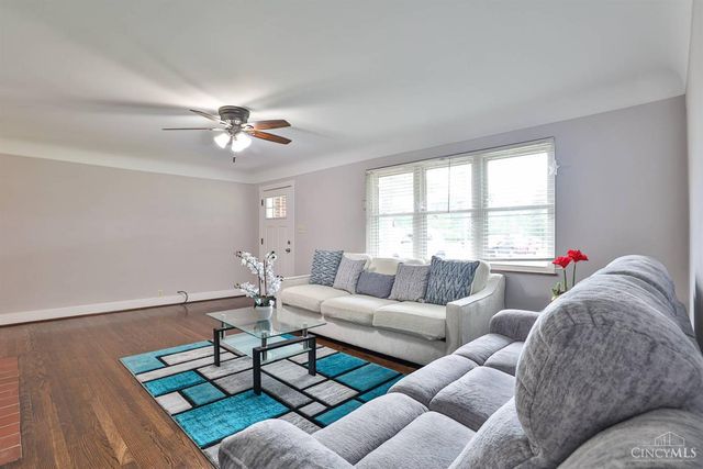 8698 Cox Road, West Chester, OH 45069