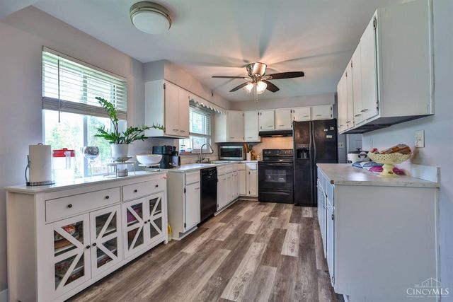 8698 Cox Road, West Chester, OH 45069