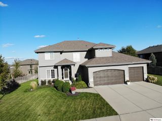 4001 N 189 Street, Elkhorn, NE 68022